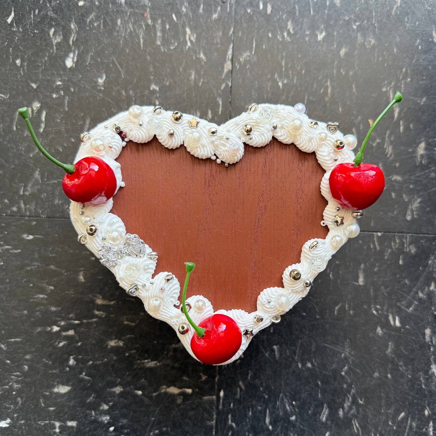 Wooden Heart Cake Box
