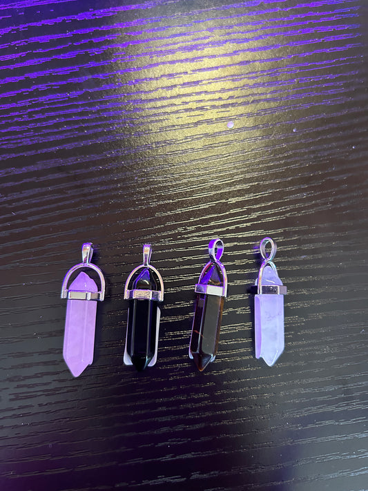 Double Terminated Pendant Necklace