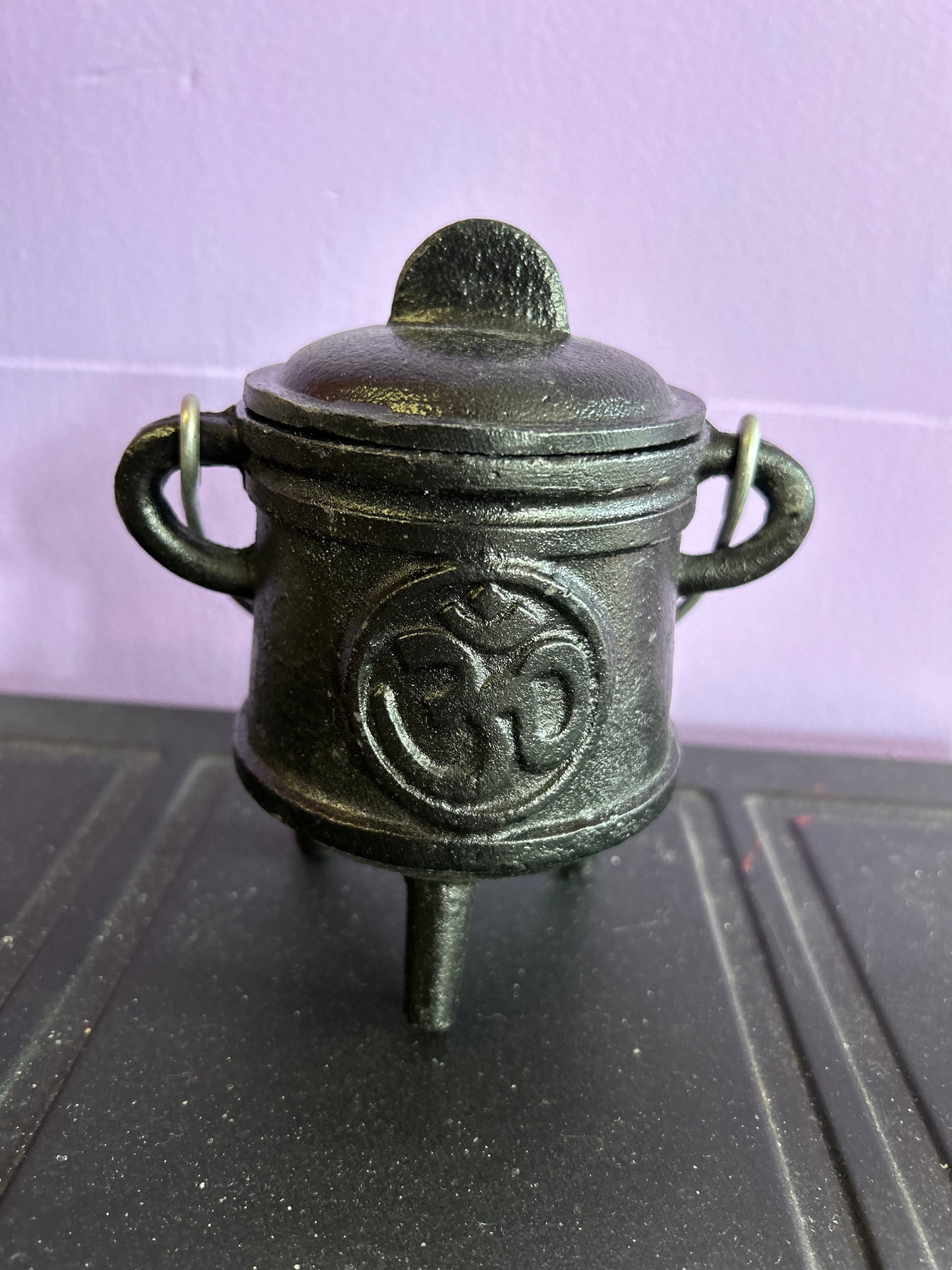 Ohm Cauldron