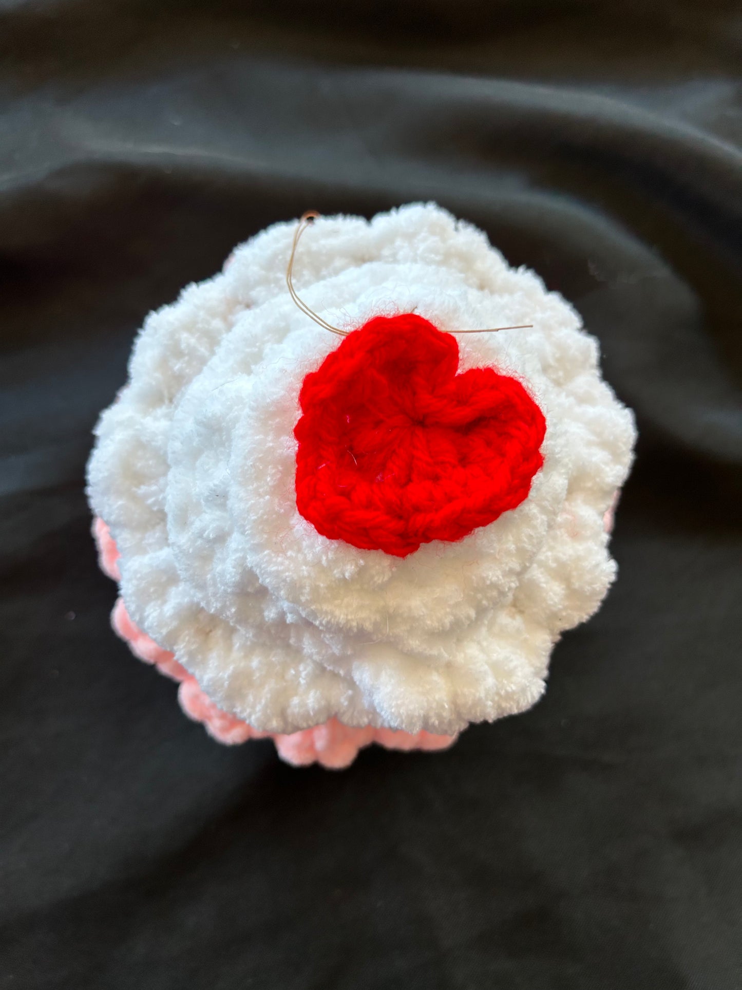 Crocheted Valentine Cupcakes