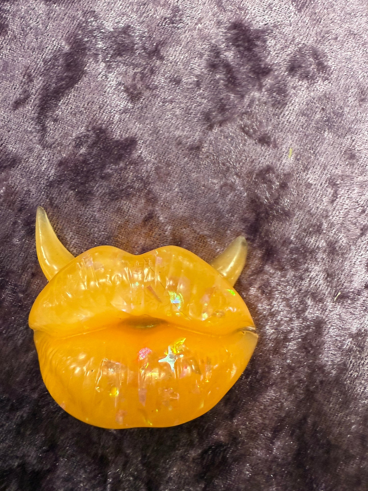 Resin Lip Figure