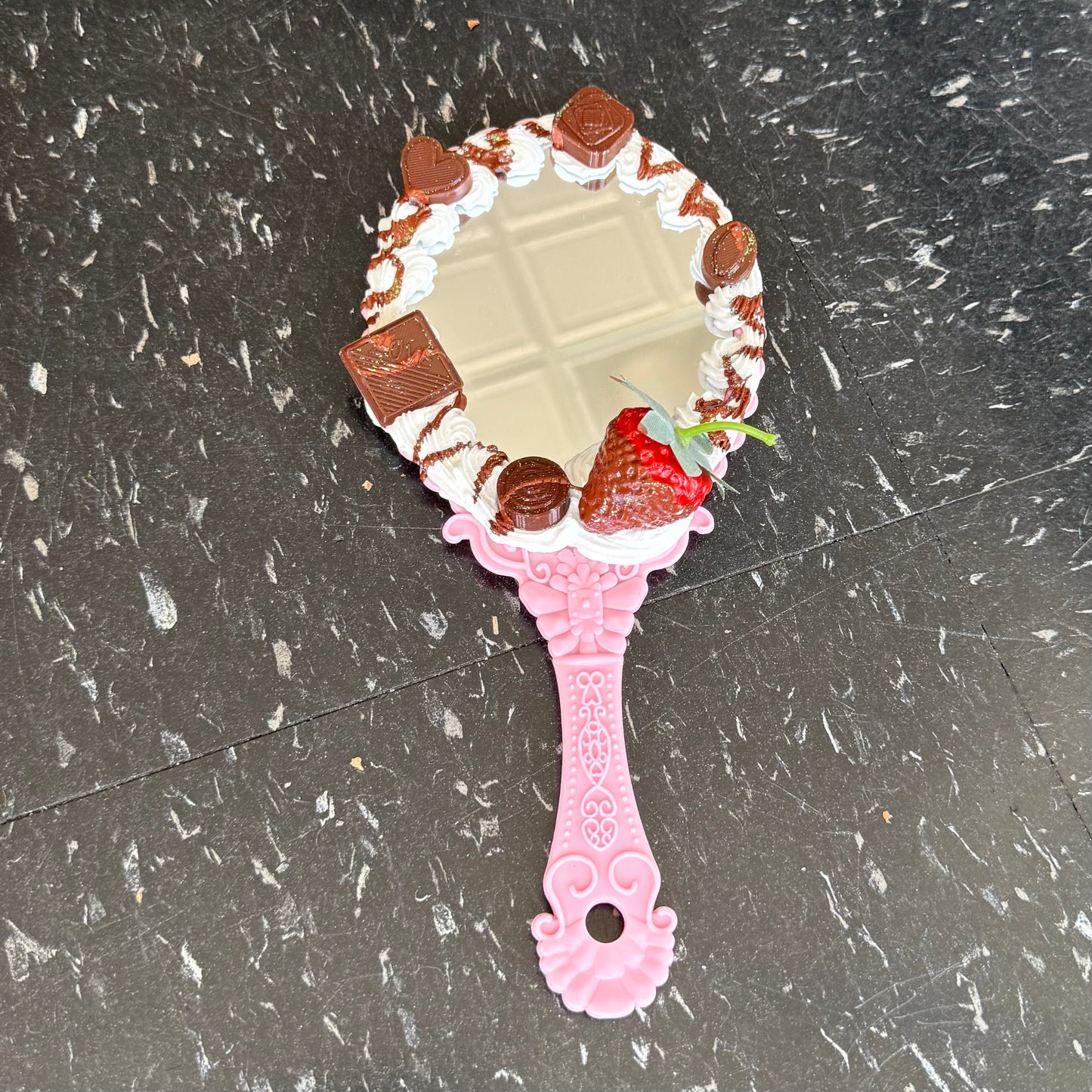 Cake Mirror