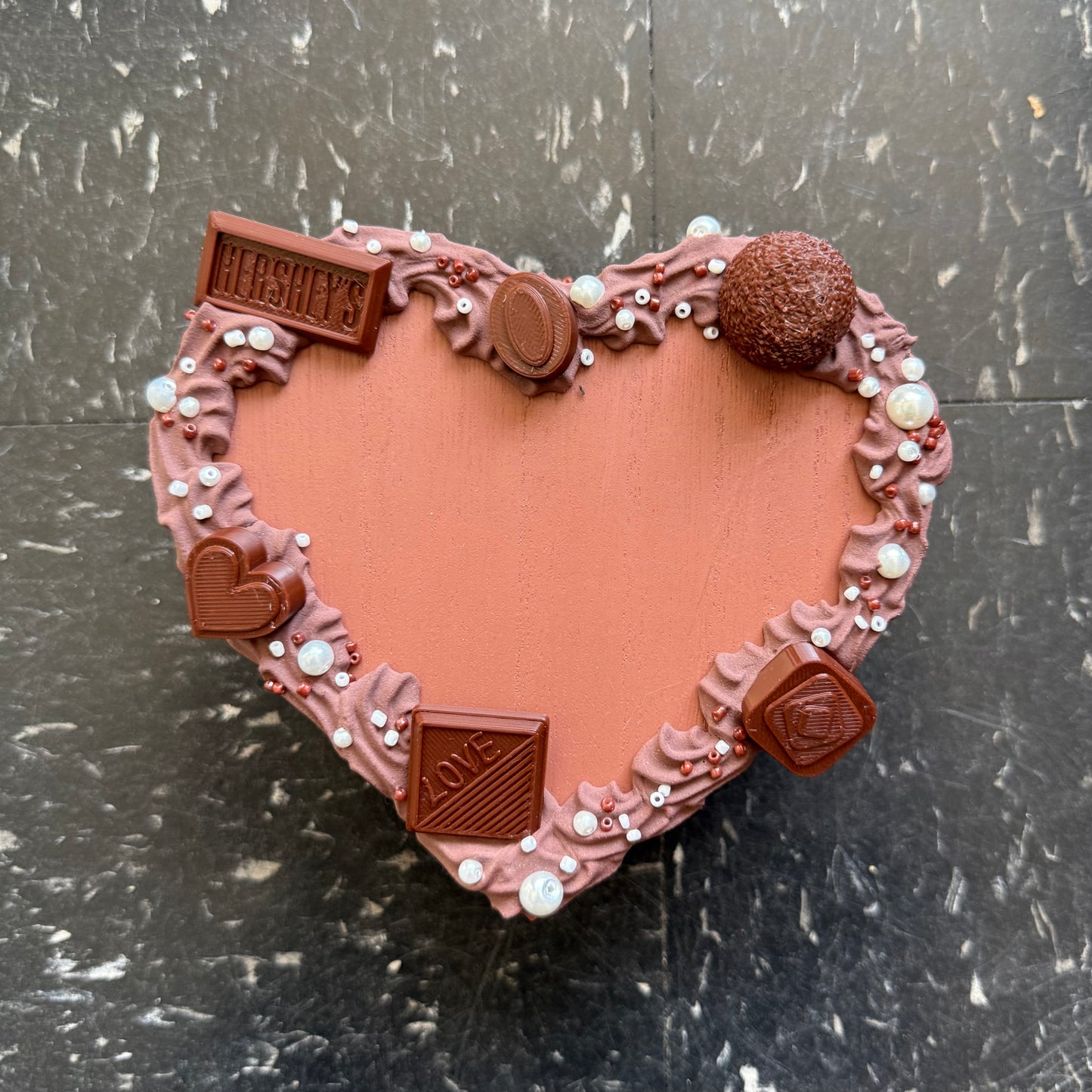 Wooden Heart Cake Box