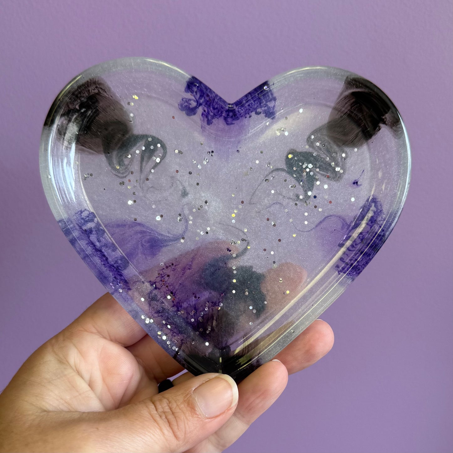 Resin Heart Bowl