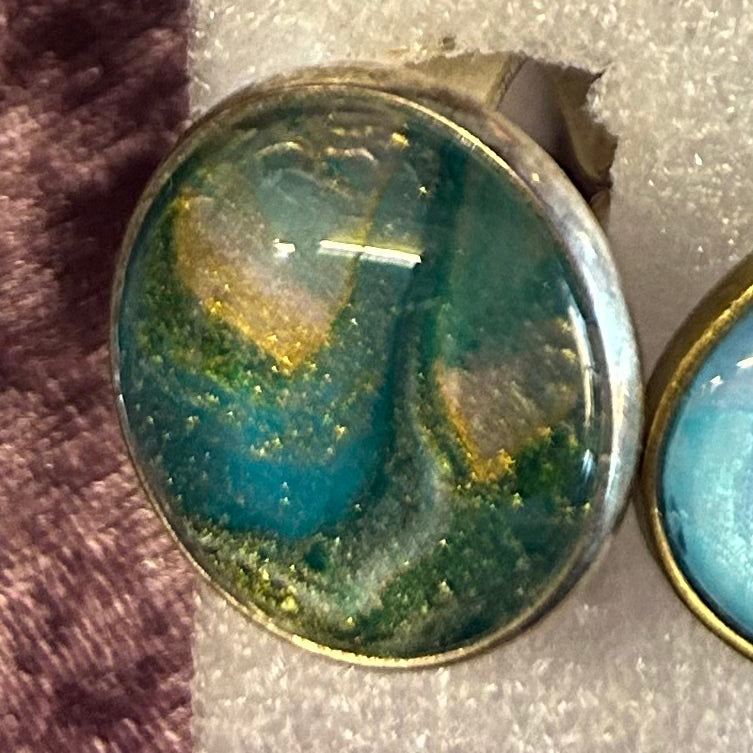 Acrylic and Resin Adjustable Ring