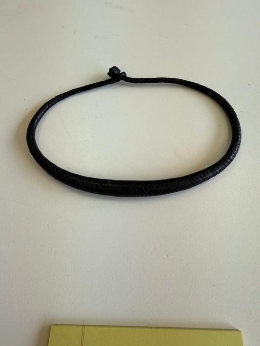 Bullwhip Choker