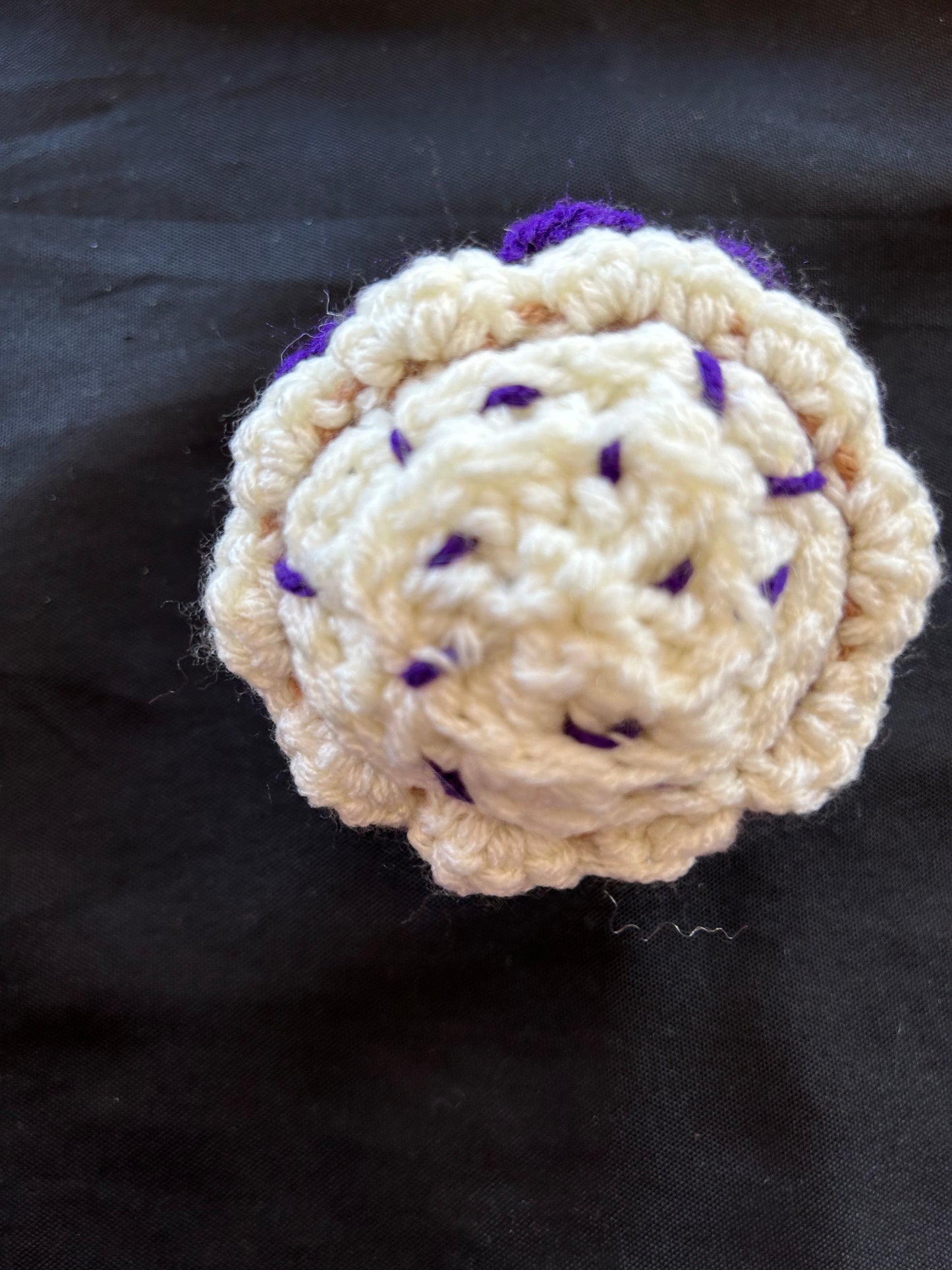 Crocheted Valentine Cupcakes